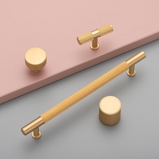 Handles & Knobs